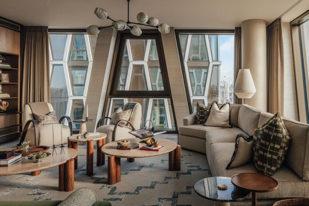 P&amp;P_The Broadway_Marketing Suite_HR-22.jpg