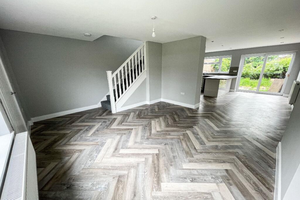 Open Plan Living/Dining/Kitchen