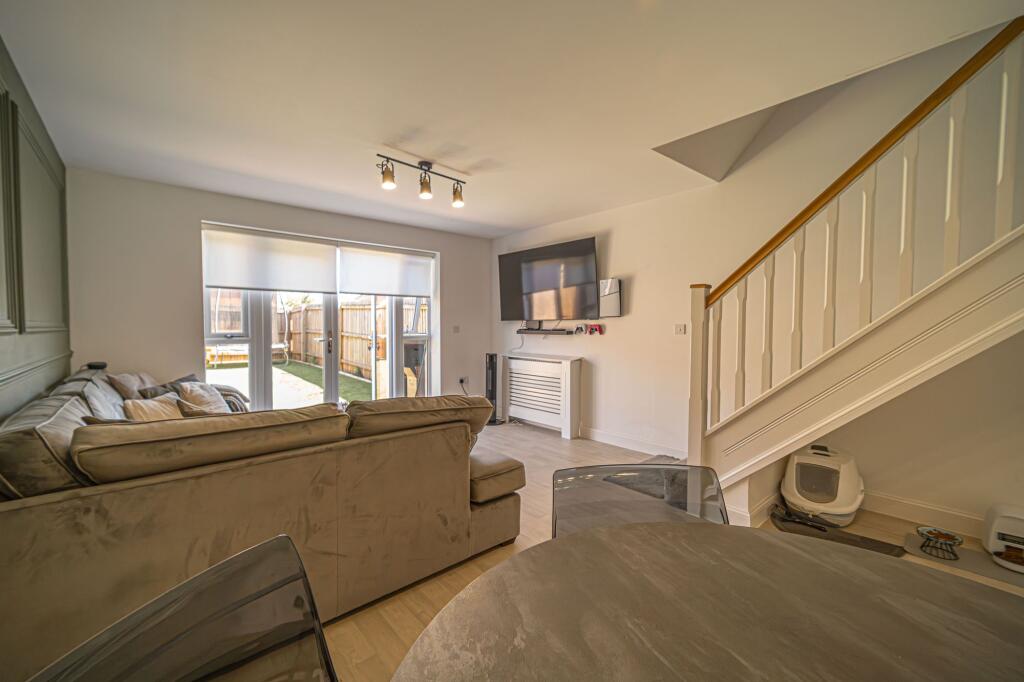 Living Room/Dining Room