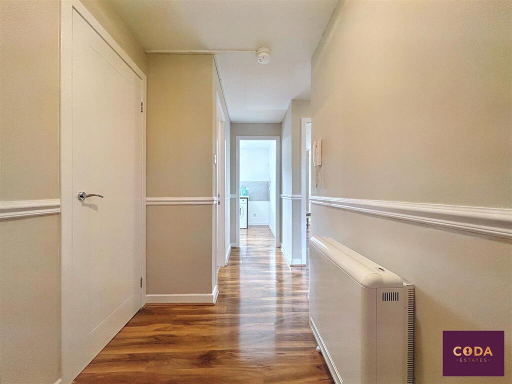 Hall1.jpg