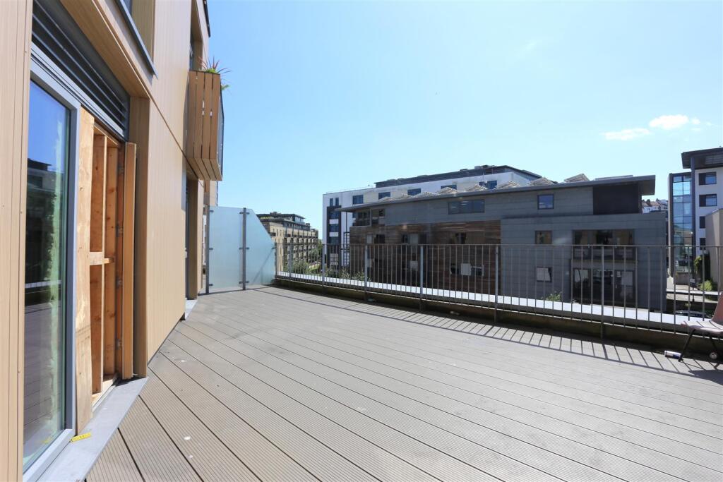 59 Pullman House new terrace 25 (4).JPG