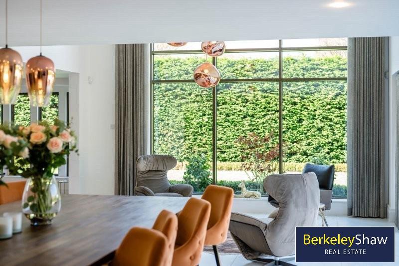 eef45d44--45EB-B57A-437962E175F4-41112-000005D999F