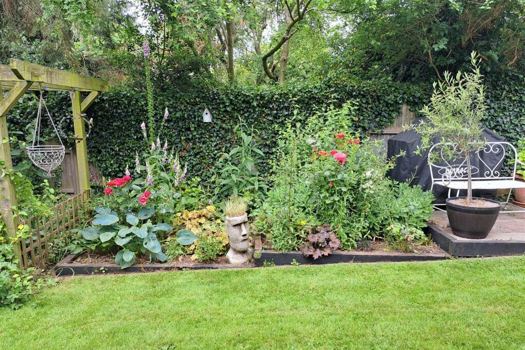 Garden area.jpg
