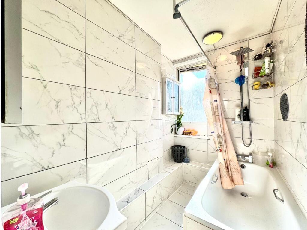 WhatsApp Image 2025-04-11 at 15.26.28 (1).jpeg