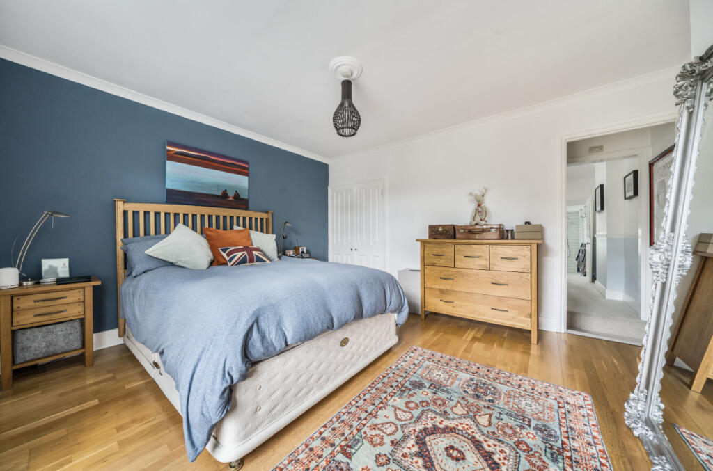 1360539-19-68de79...