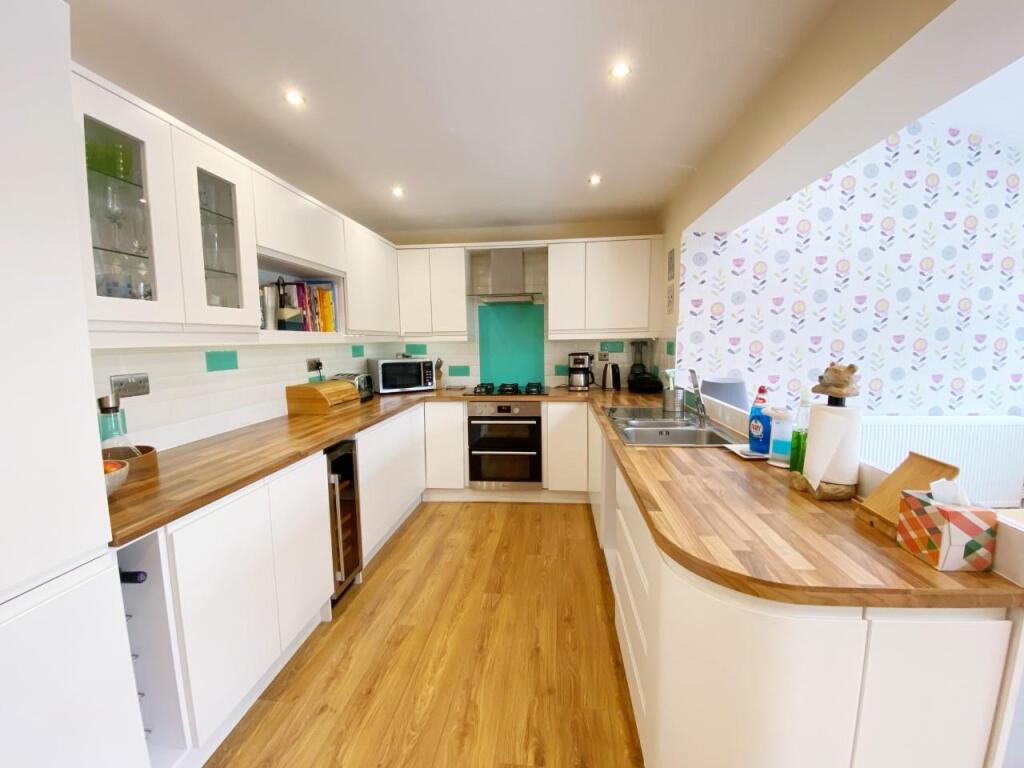Kitchen/Family Room