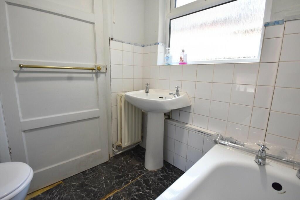 Bathroom-min