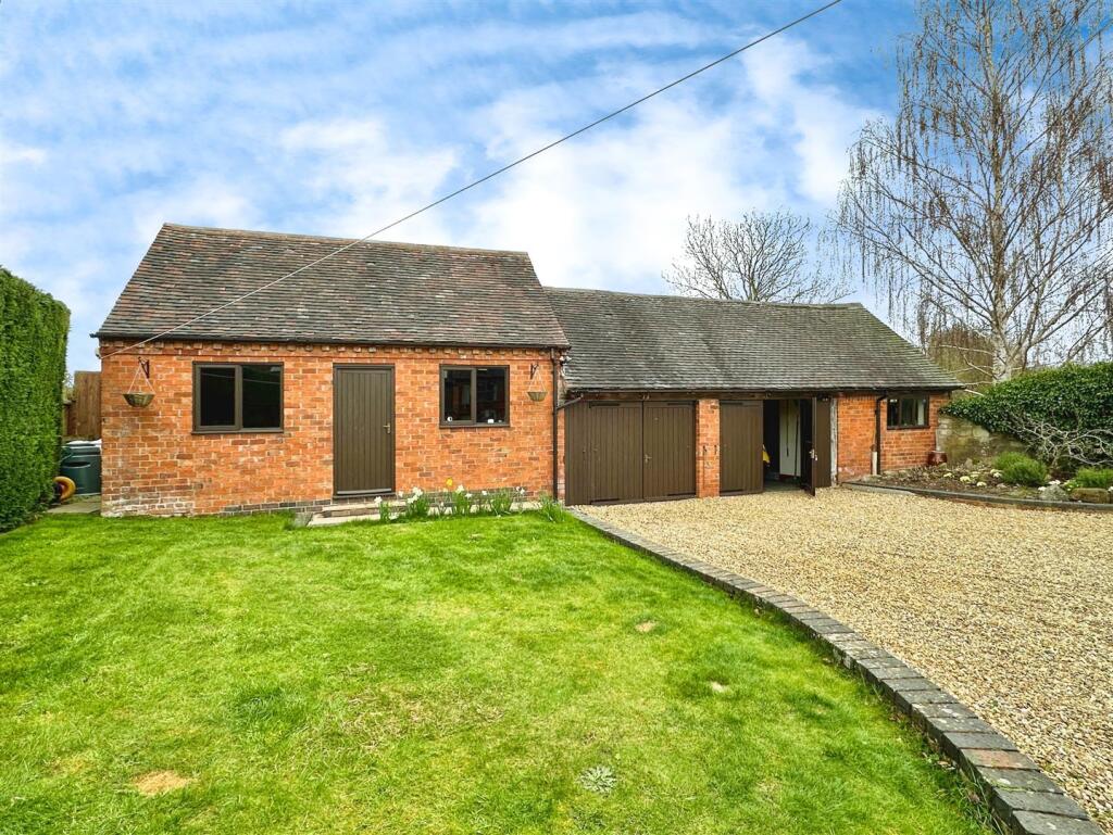 separate dble garage.annexe/workshop