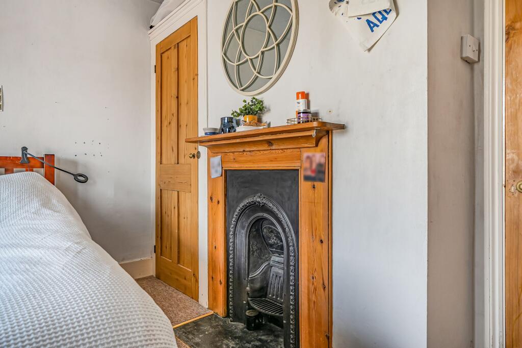 Bedroom One (3)