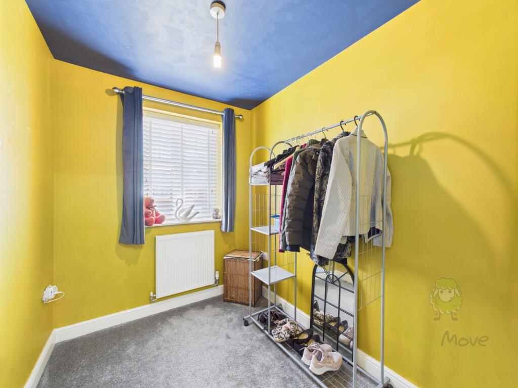 CAM05477G0-PR0005-STILL012