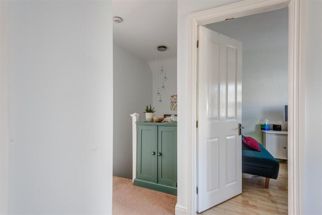 31CotswoldRoad(Interior)-16.jpg