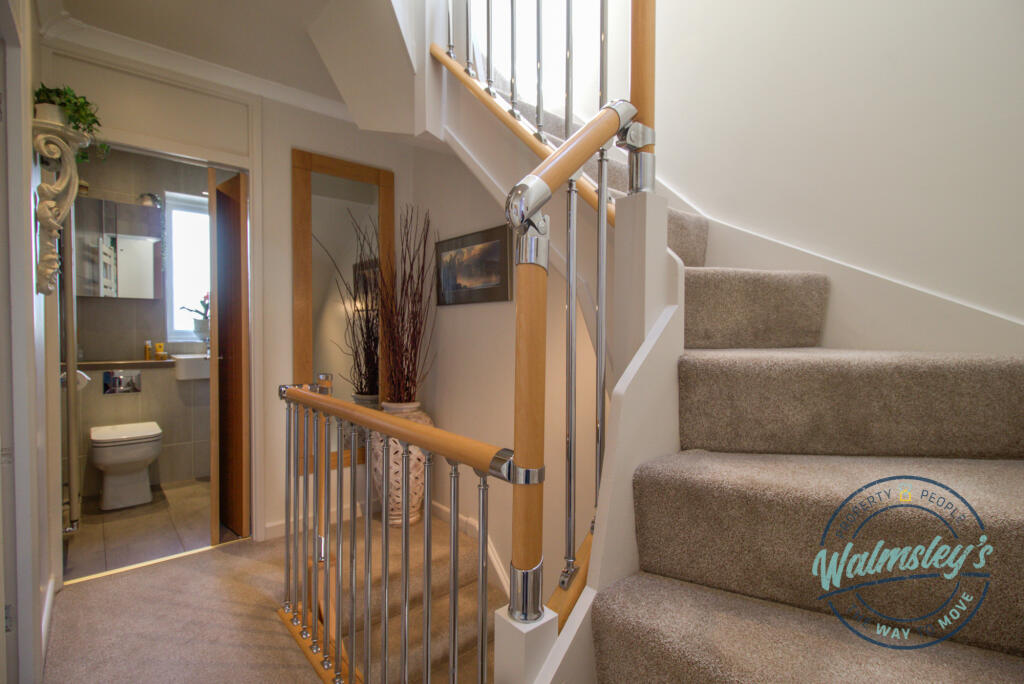 1st floor landing &amp; staircase to loft extension