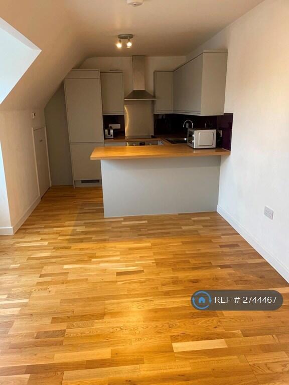 Kitchen / Living Room