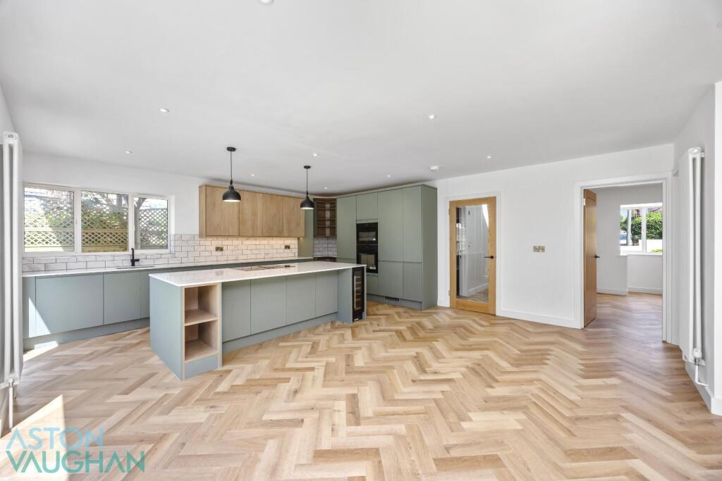 Ridgeside Ave -004.jpg