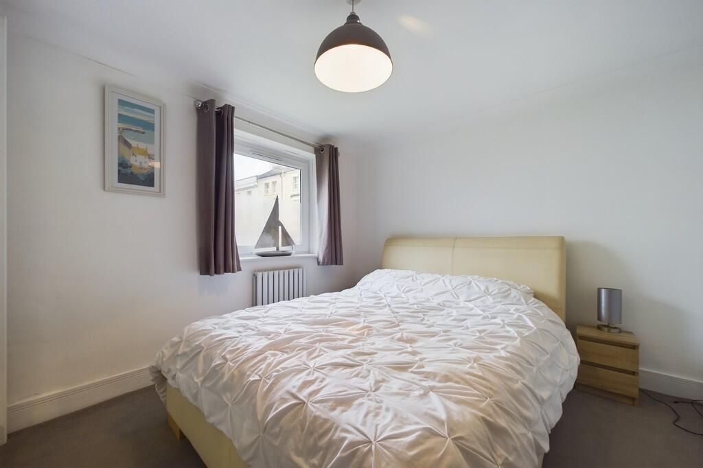 CAM01085G0-PR0333...