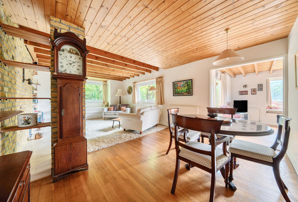 1304766-8-6846ee4...