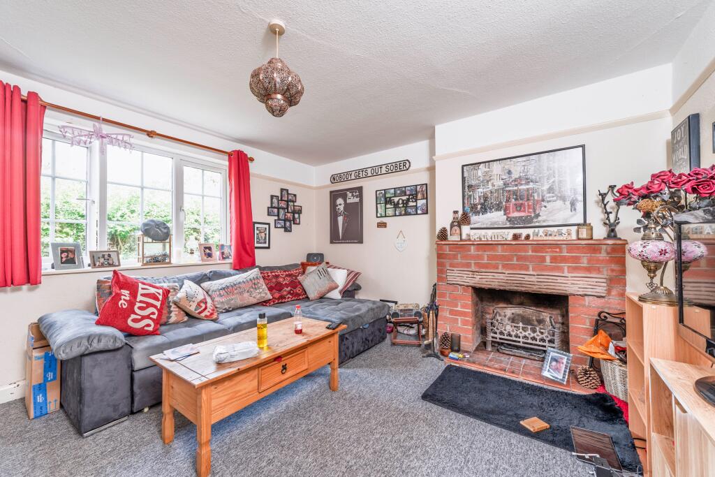 1-4 Greenlands Cottages, Ashorne, Warwick CV35 9AB