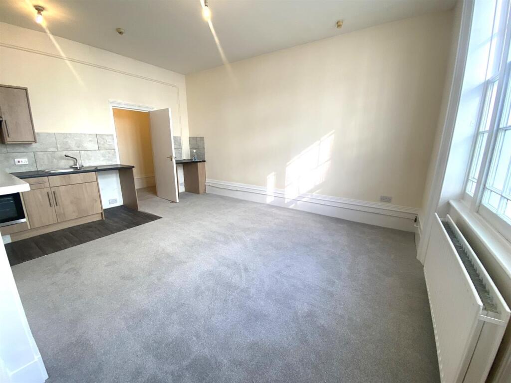 Open Plane Lounge and Kitchen