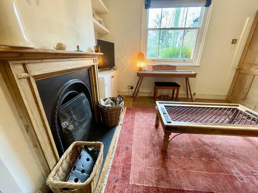 90753283-8094-4ed...