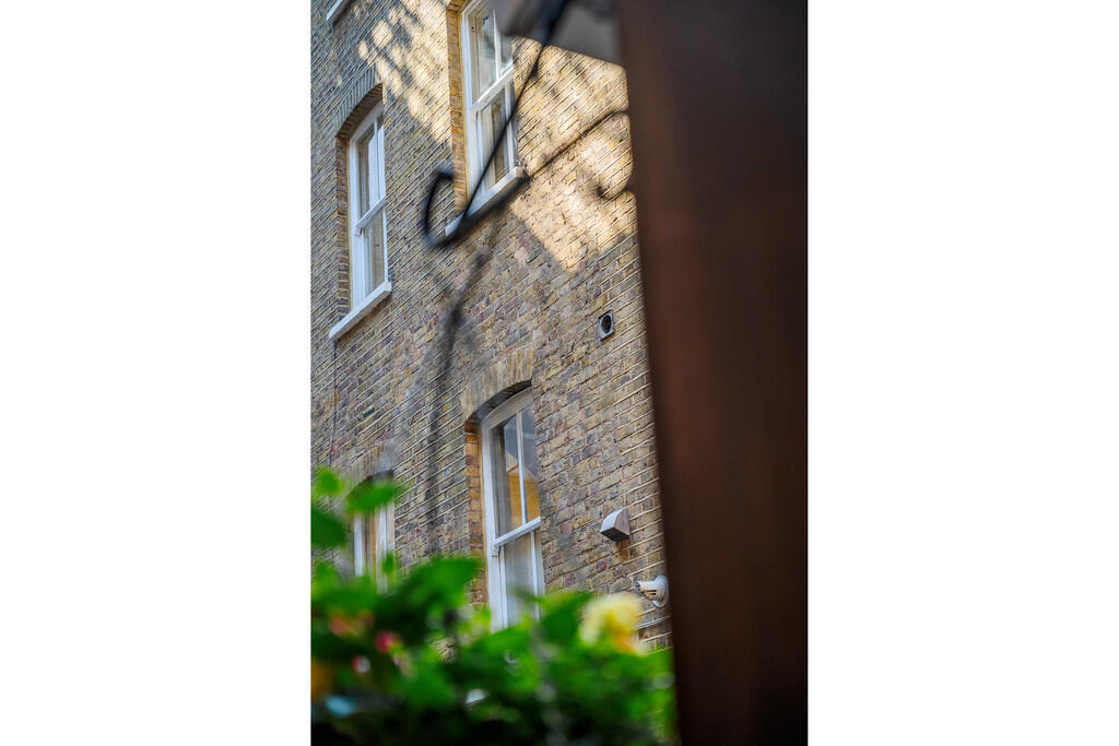 Garrick_Street_19...