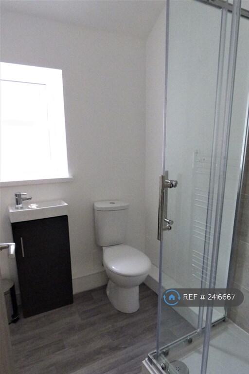 Upstairs Shower Room And Wc