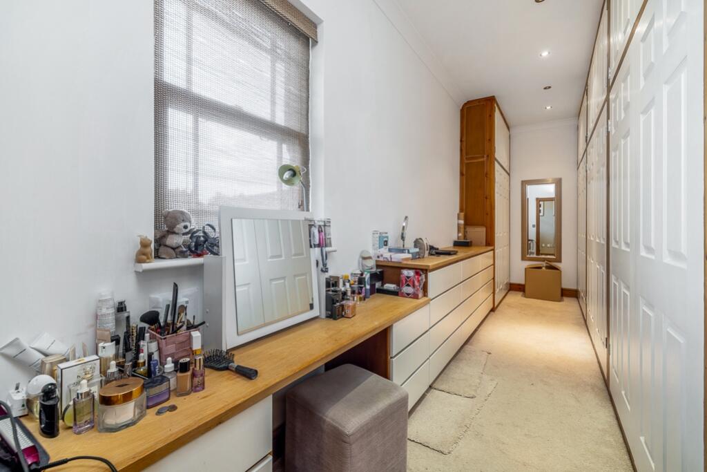 2 Manor Drive (Skegness)-35