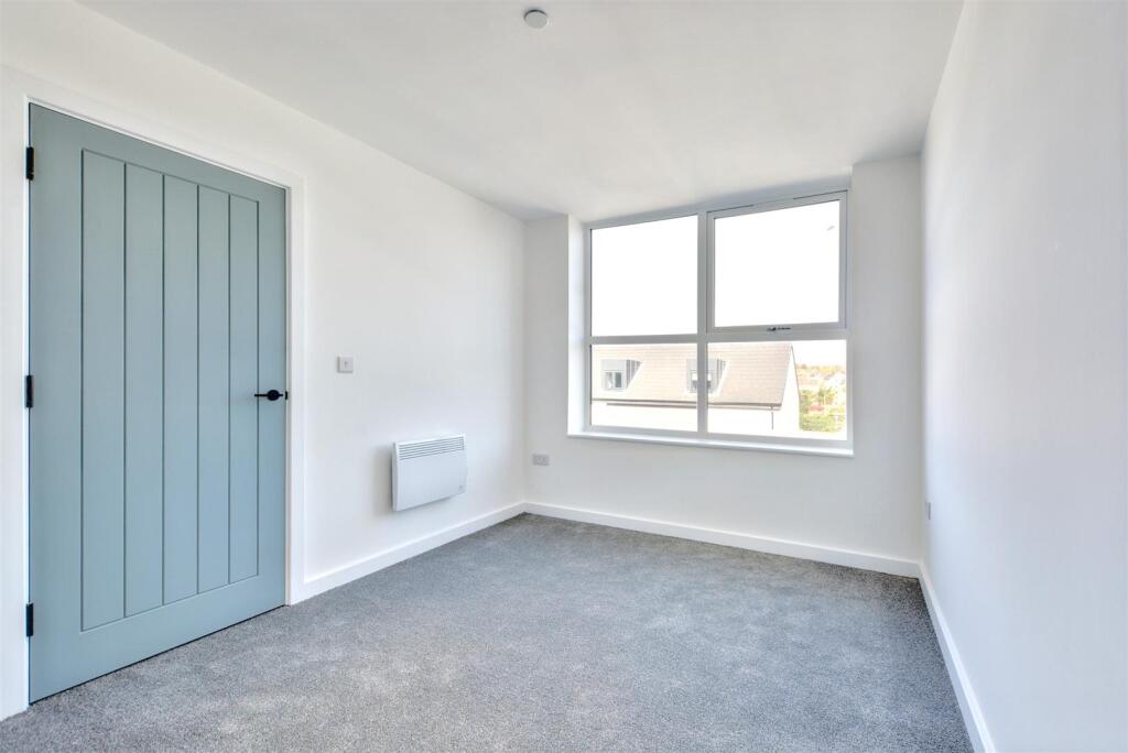 Bedroom_1.jpeg