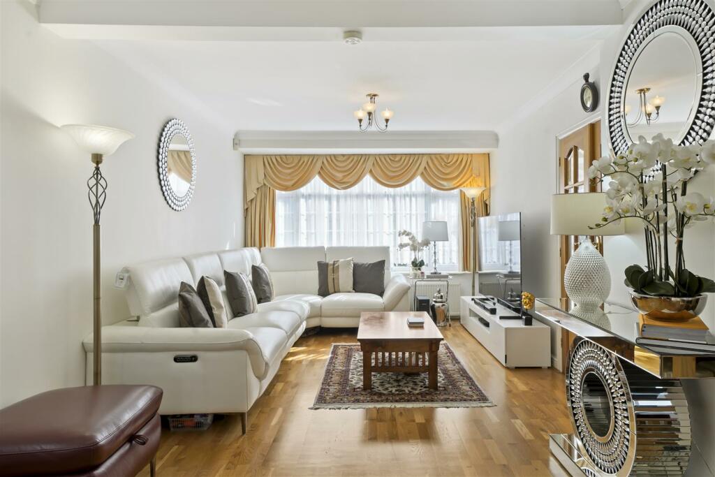 42 Elmgrove Road - WObKUYnuyM4DDK8lyYio.jpg