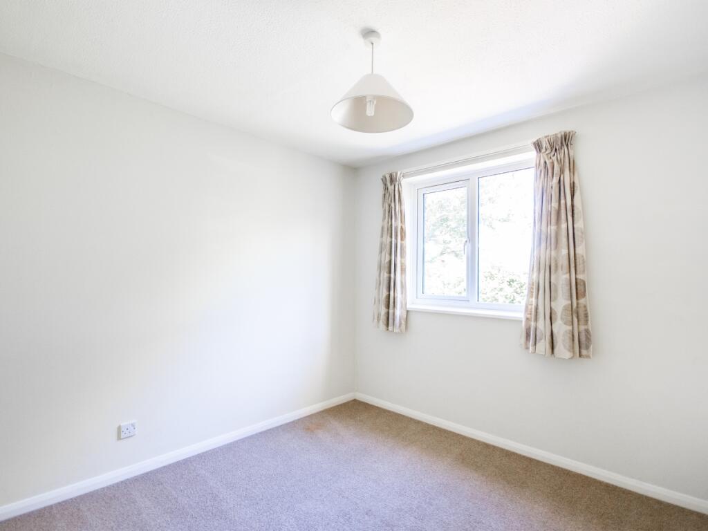 Bedroom6