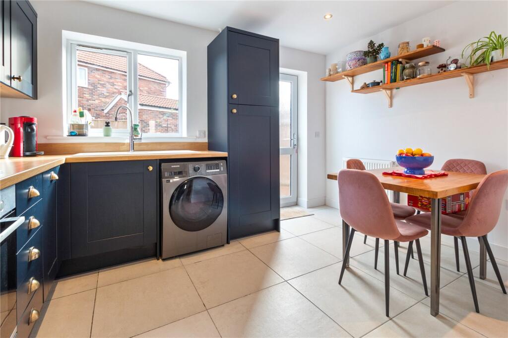 Kitchen (2)