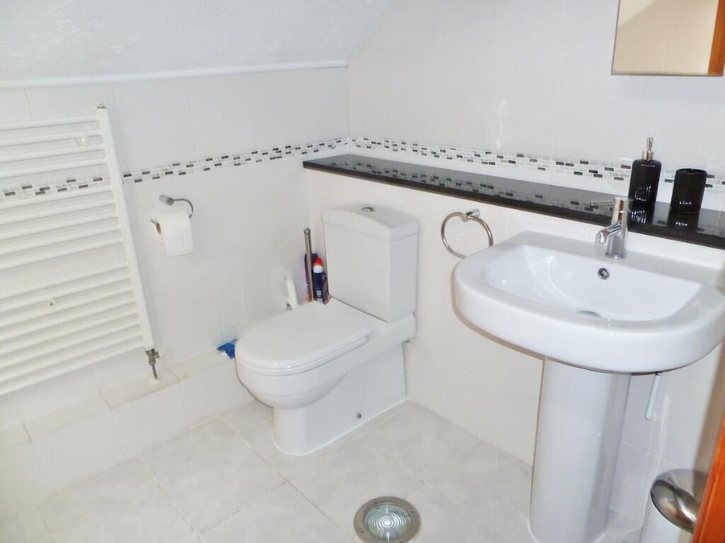 En-suite Bathroom