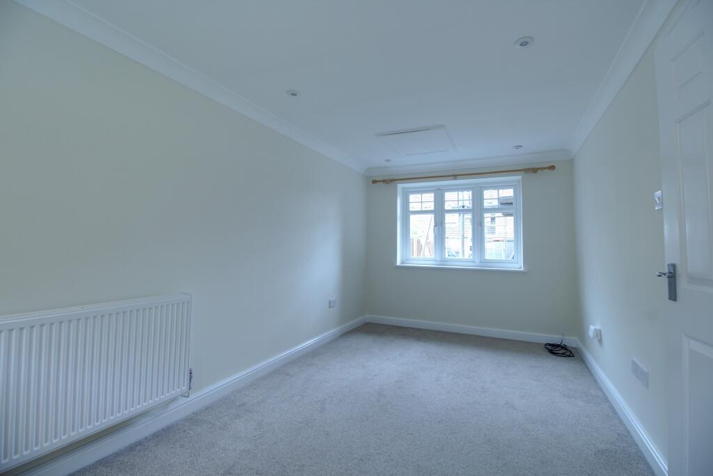 Additional reception/downstairs bedroom