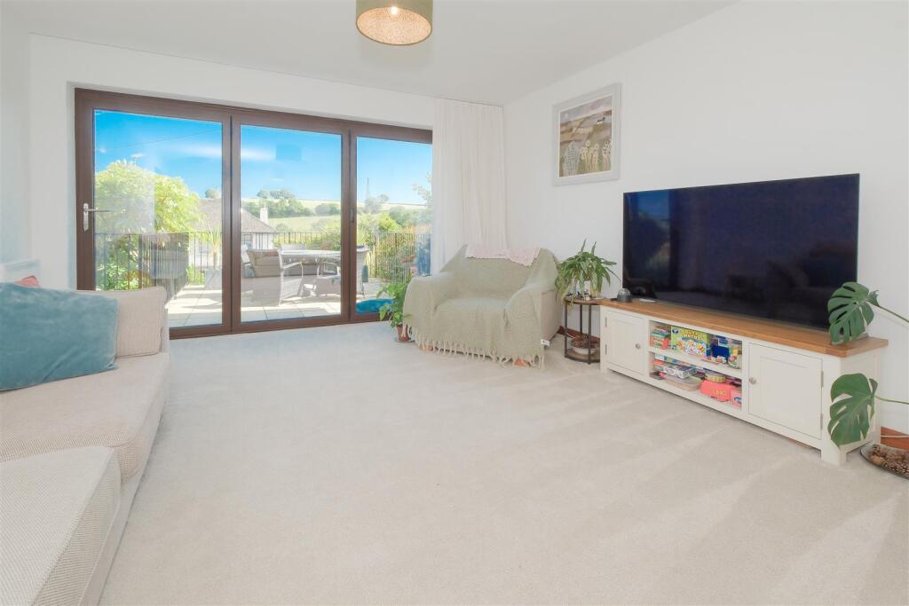 Parry The Quillett Cargreen Photos-13.jpg