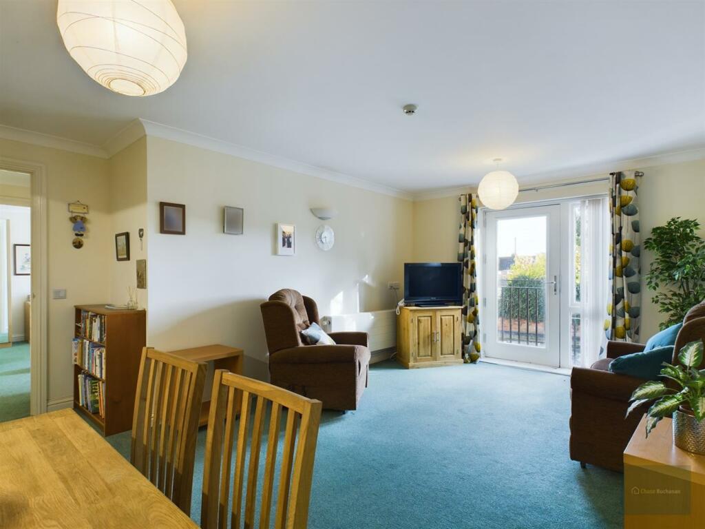 CAM02540G0-PR0076-ST