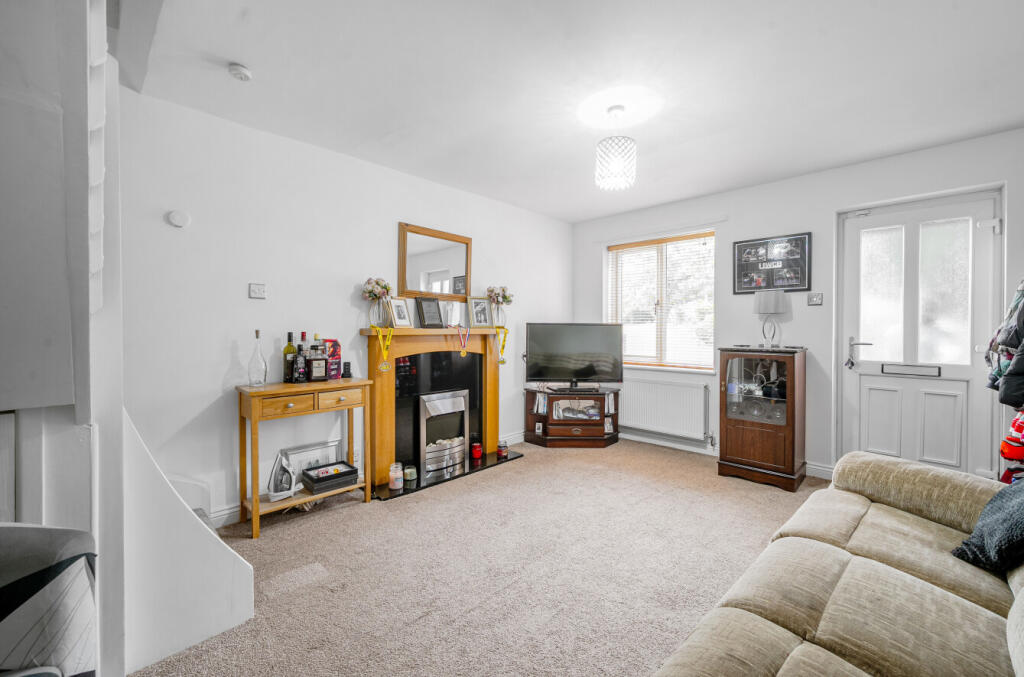 1315053-8-685a8f9...