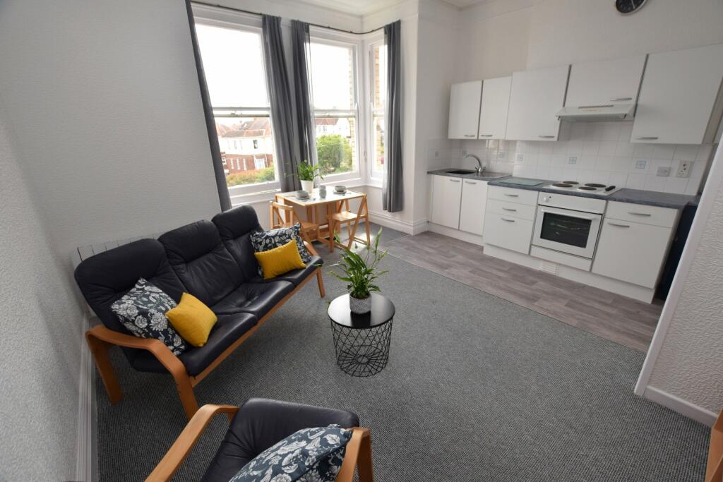 Flat 5