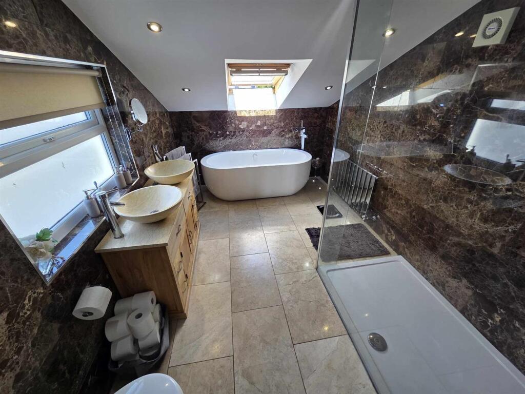 527493069_2095961634545388_6997959211744128616_n.j