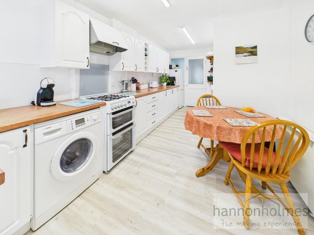 CAM05283G0-PR0107...