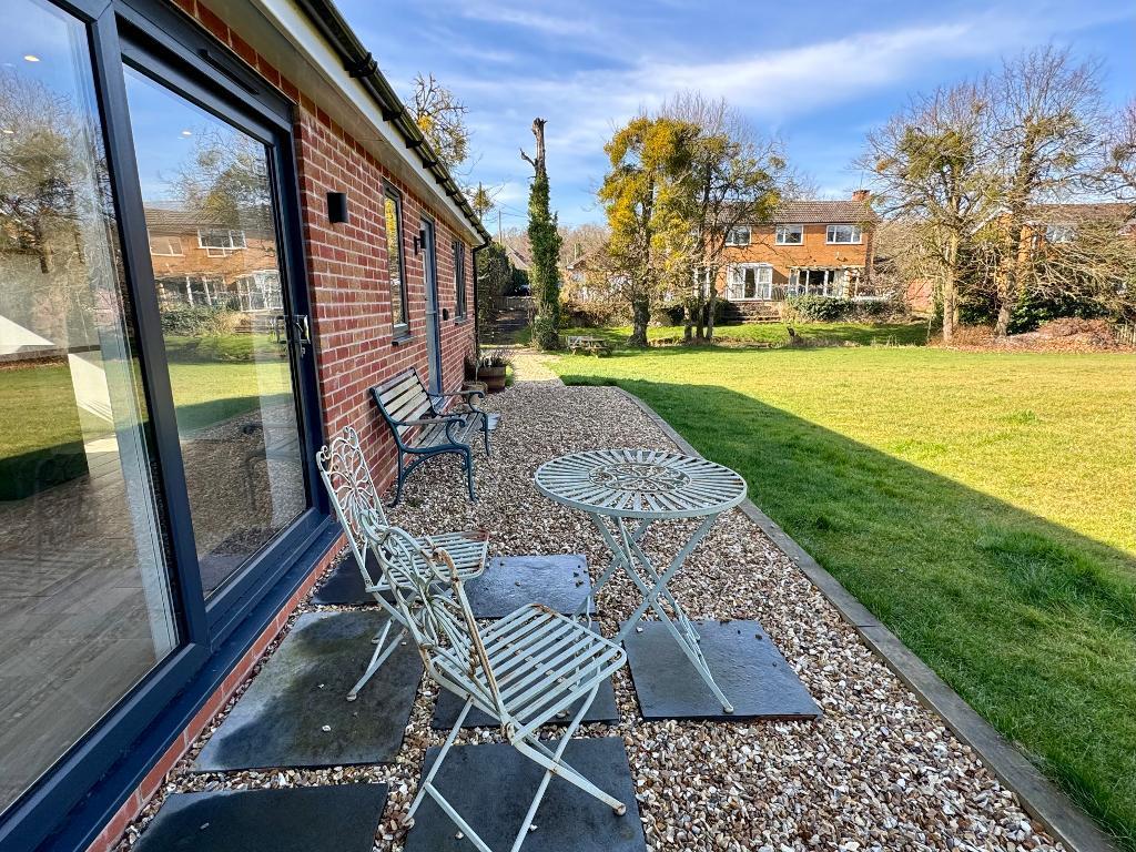 Detached annexe close to the house