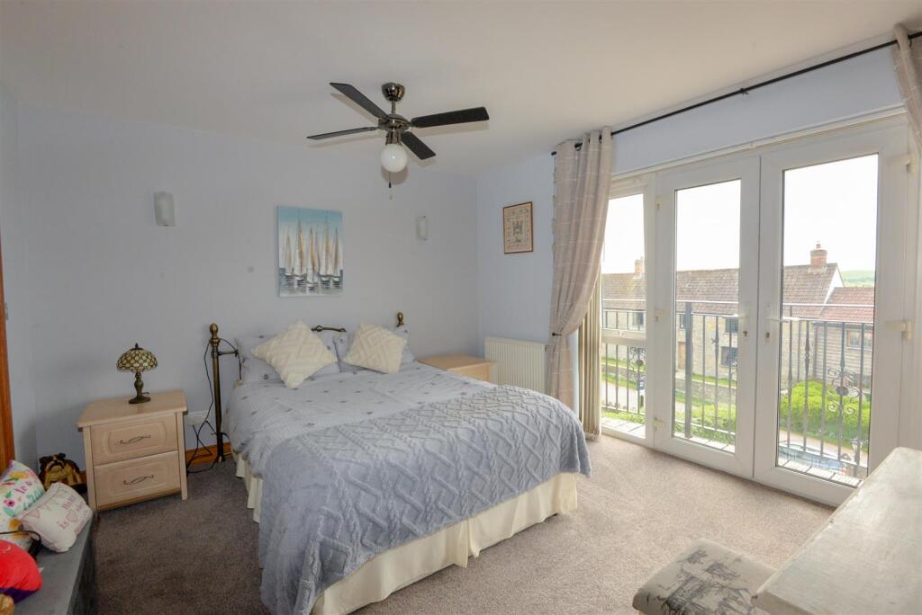 Annexe - Bedroom1 2.jpg