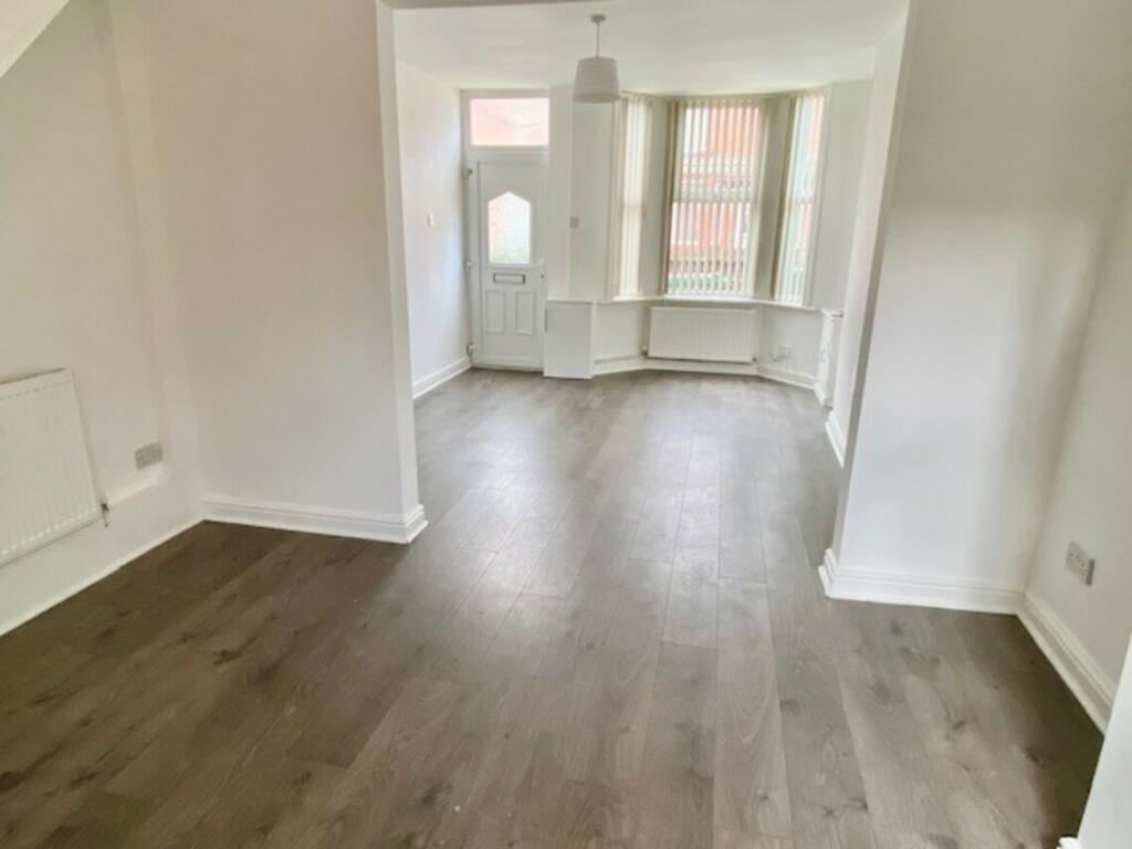 Living Room - Rear to Front