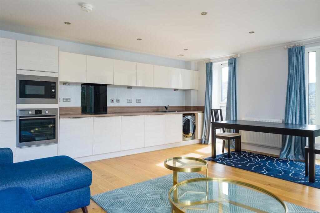 untitled (2 of 19).jpg