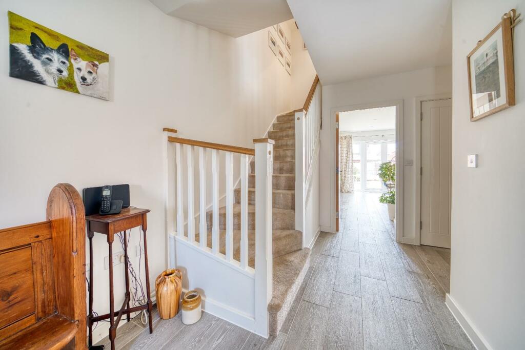 71 Wheatear Road - Mark Templer - Real estate phot