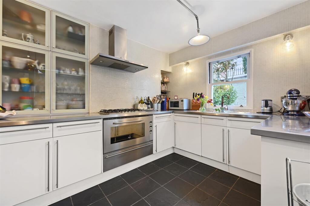 Frithville Gardens - KitchenB3 (1).JPG