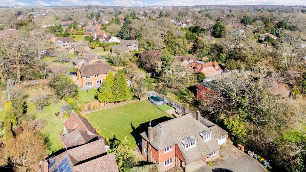 BRAMHOPE DRONE (4).jpg