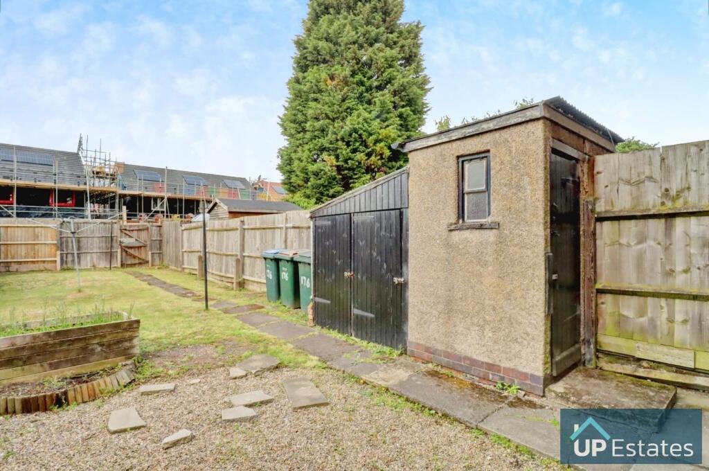 GEAR GARDEN AND STORAGE