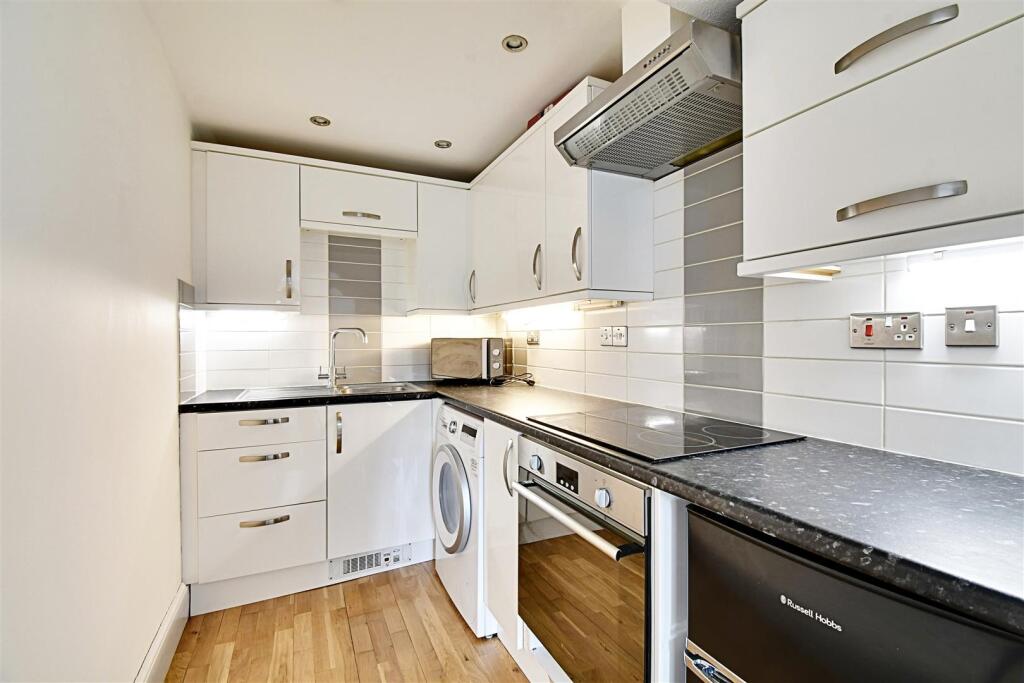 Kitchen.jpg