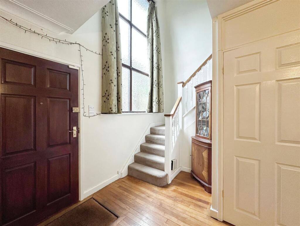 1a67cc2f-image_picker_7427876D-22B1-4D37-89F0-3155