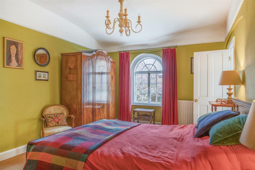 Bedroom 5