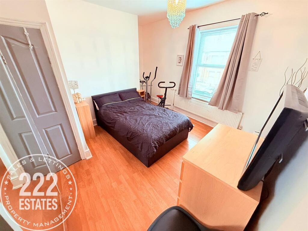 PHOTO-2025-08-18-16-36-13 (14).jpg